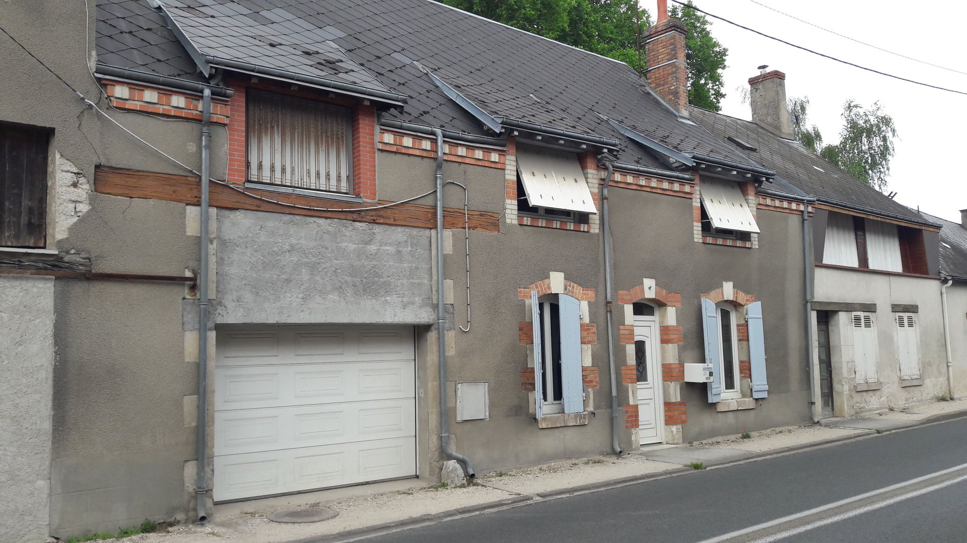 Avant ravalement, réalisation de l’entreprise Courtin